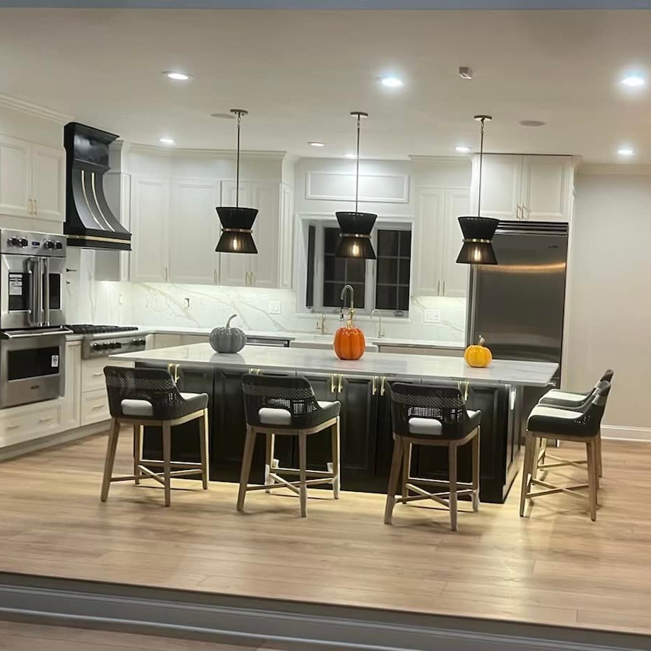 Completed kitchen and bath project photo 7